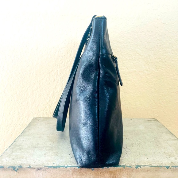 HOBO Black Leather Turn-lock Tote Bag - Picture 6 of 14